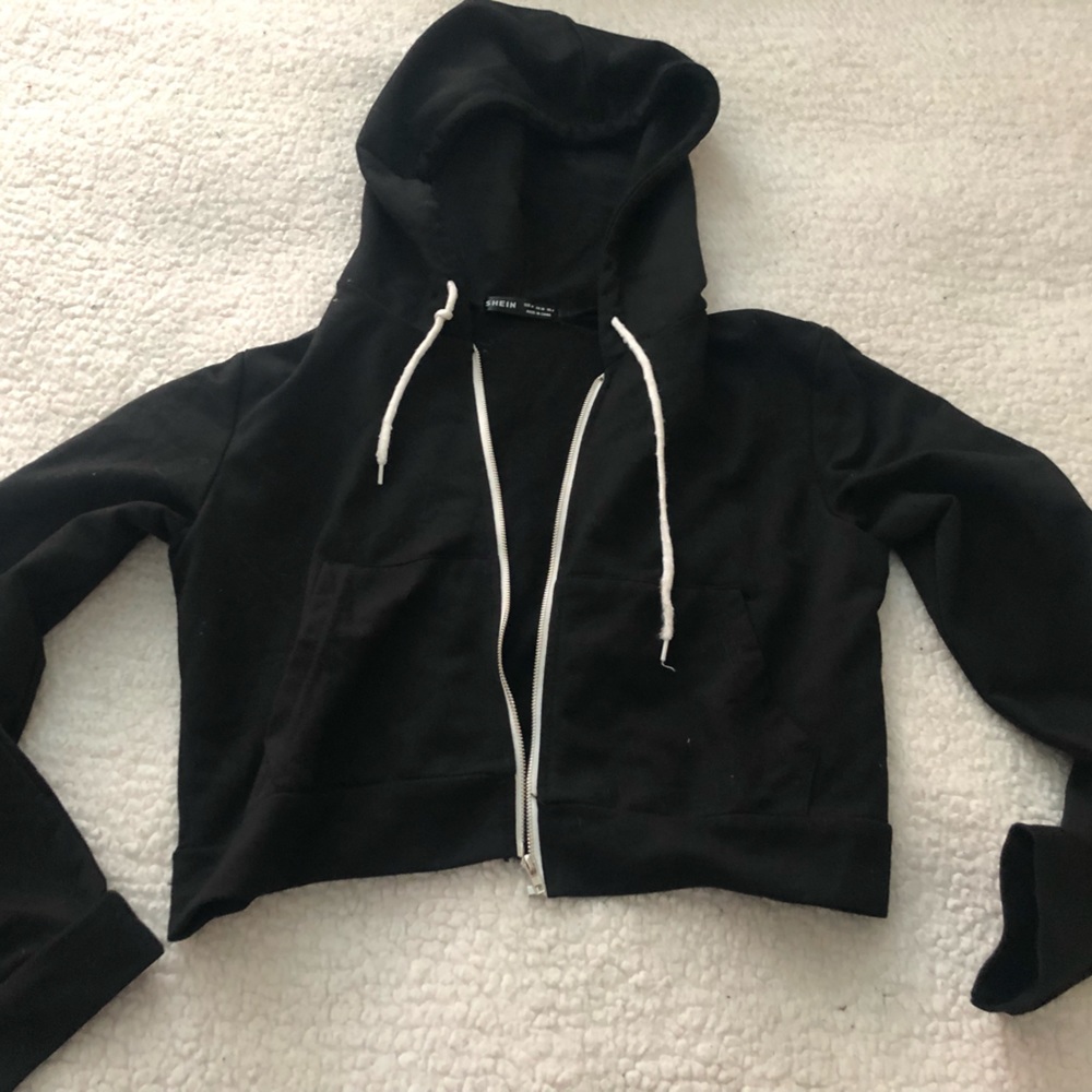 Black shein cropped hoodie